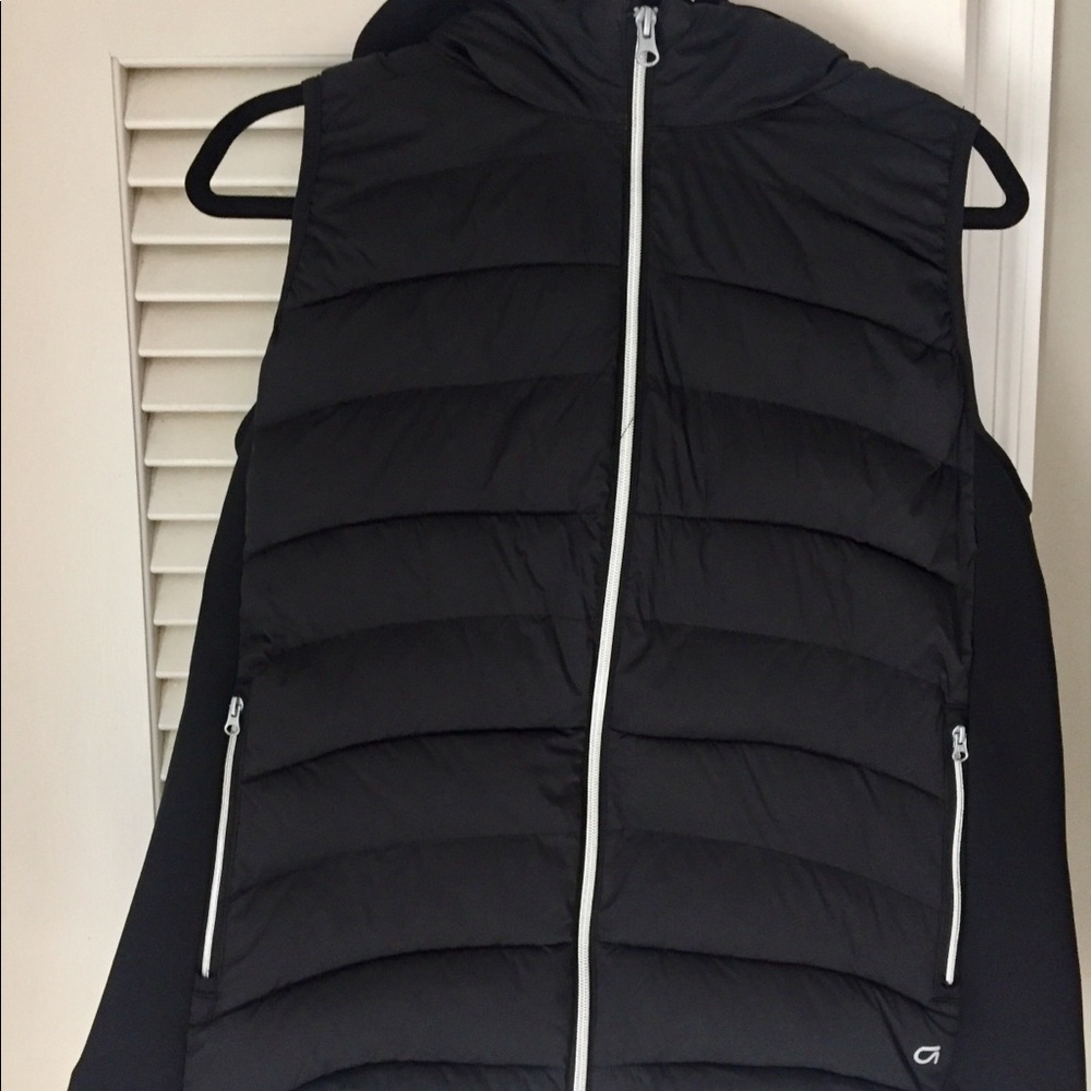 Gap Puffer Vest